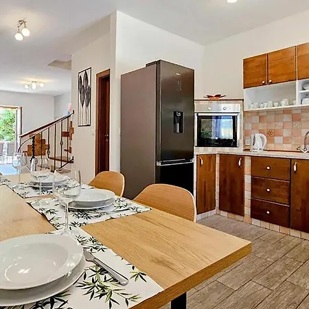 Stunning In Novigrad With Wifi