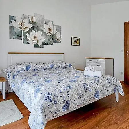 Stunning In Novigrad With Wifi * Novigrad Istria