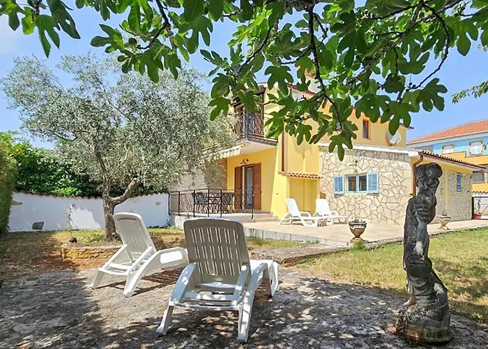 Stunning In Novigrad With Wifi *