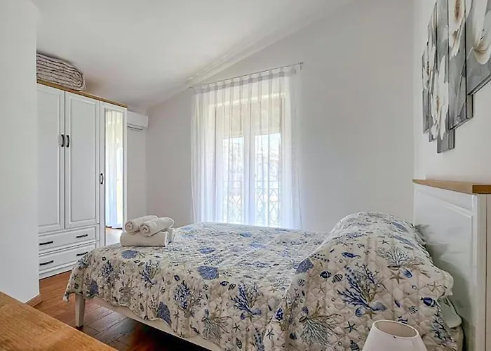 Stunning In Novigrad With Wifi